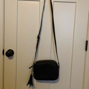 Camera Bag Style Crossbody